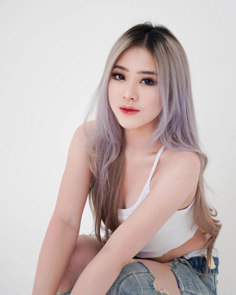 Chinese woman
