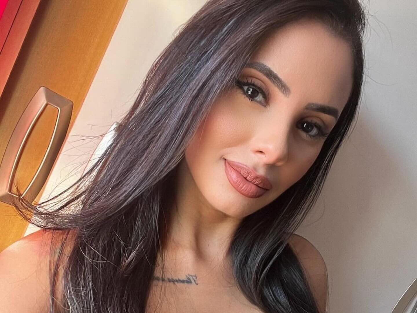 Latina Woman for Marriage