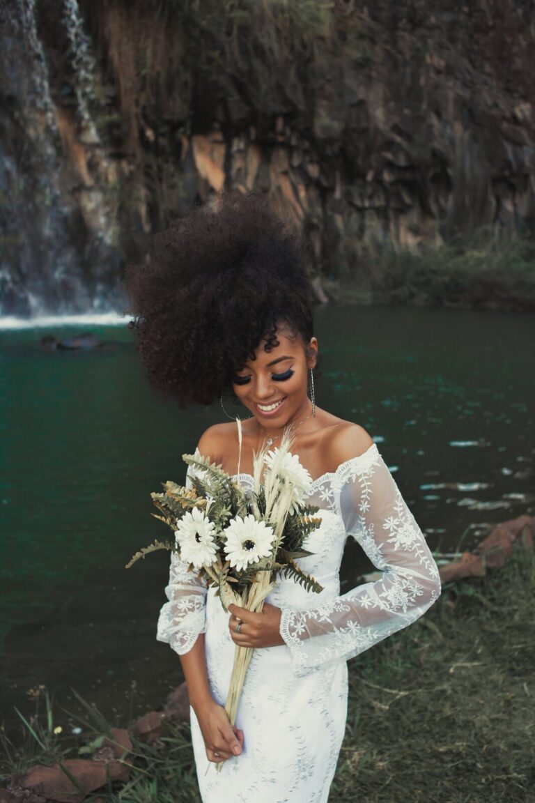 LatinWomanLove image 1
