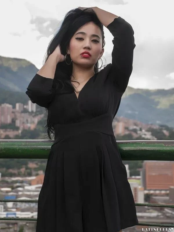 Sandra Profile image 2