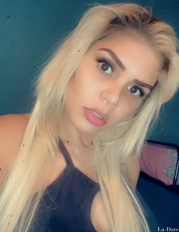 Yamile Carolina Profile image 1