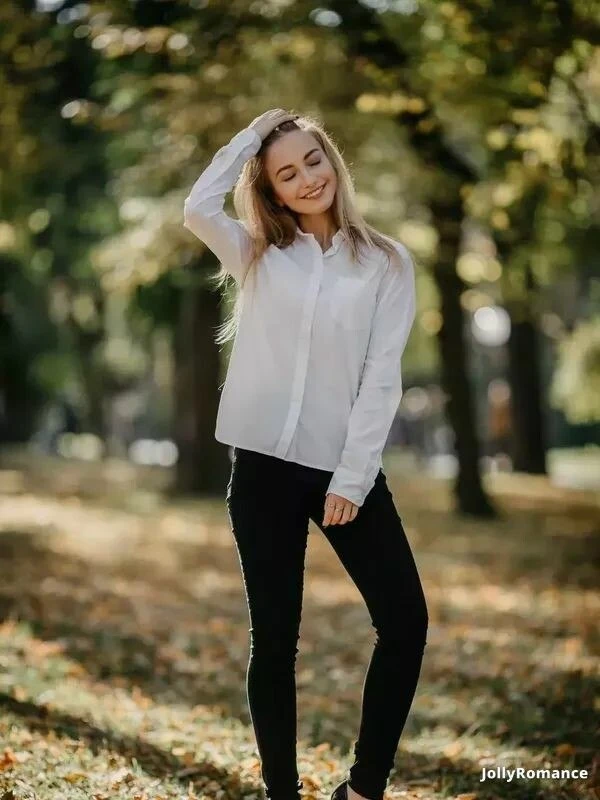 Olga Profile image 5