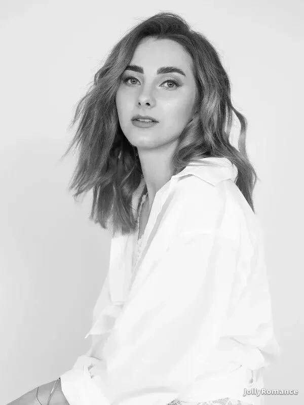 Victoria Profile image 4